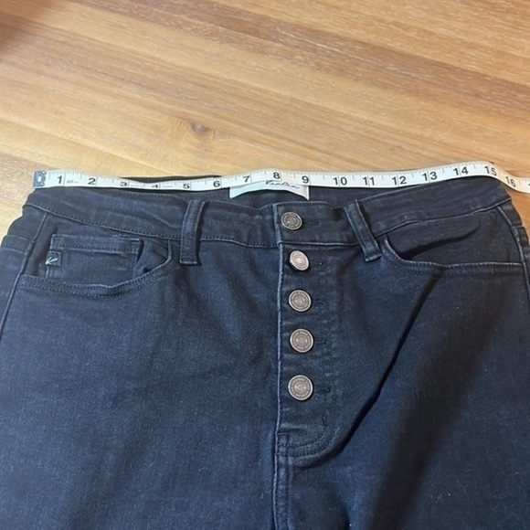 KanCan Black Distressed Jeans Size 11/29 - Picture 3 of 10